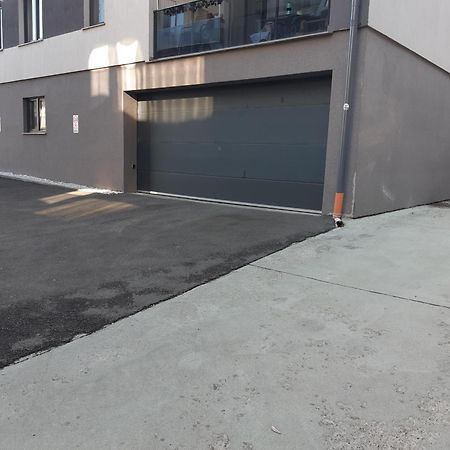 Buna Ziua Apartment Tonitza Nic. Клуж-Напока Экстерьер фото